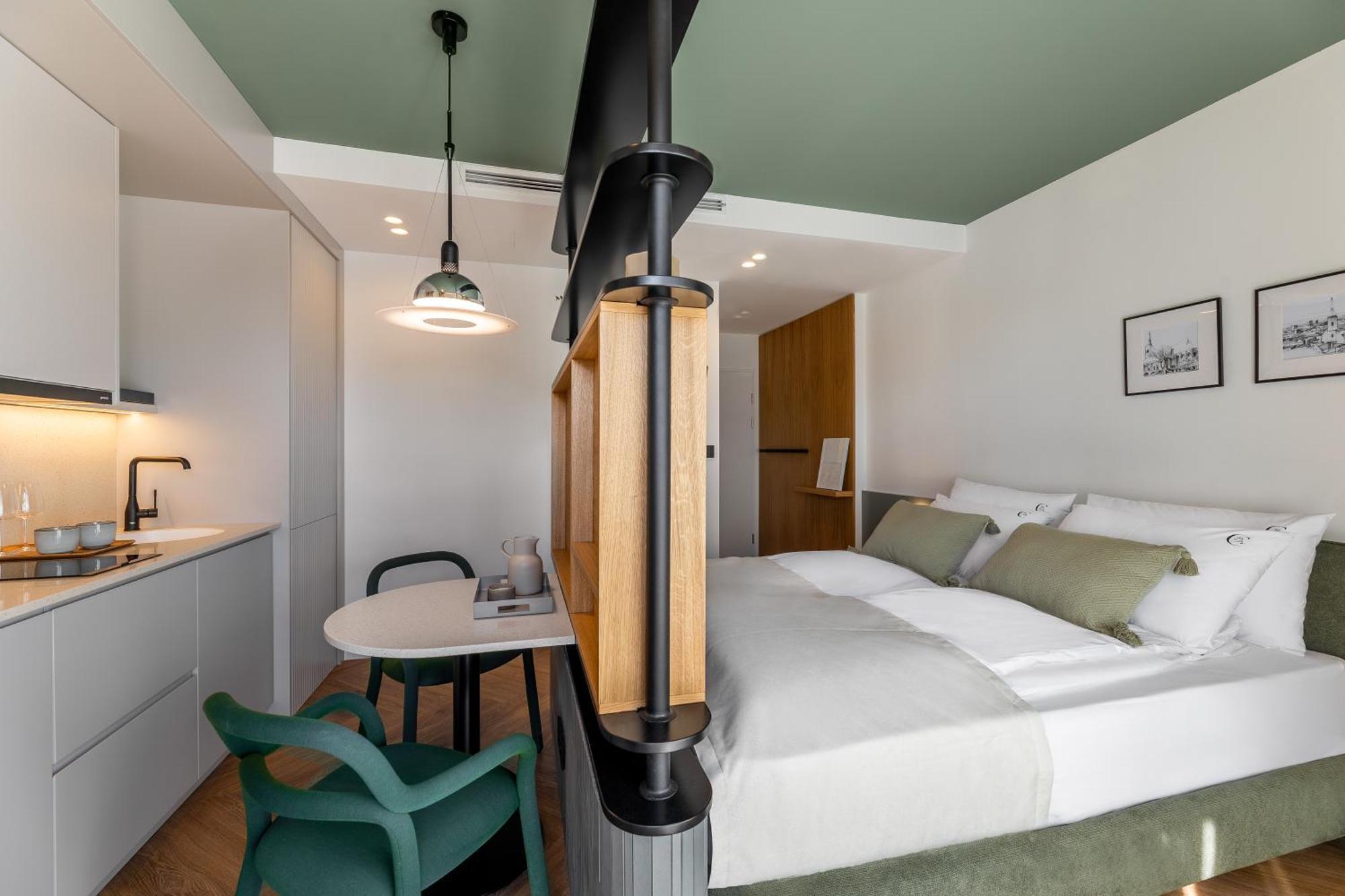 Catalog Boutique Rooms Bratislava Exteriér fotografie